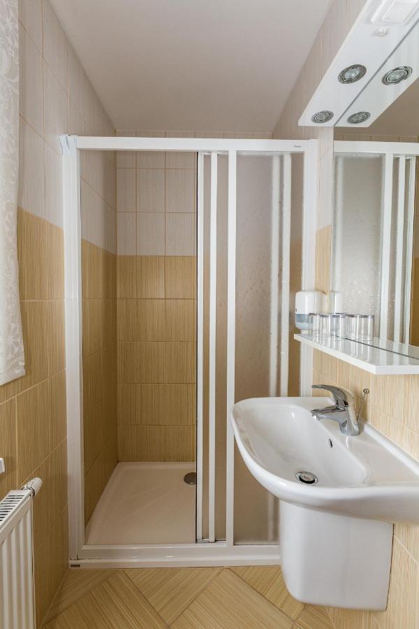 Parkhotel Smrzovka ภายนอก รูปภาพ